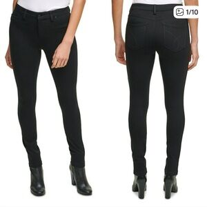 Calvin Klein Jeans Black Skinny Ponte Pant. Size 8.